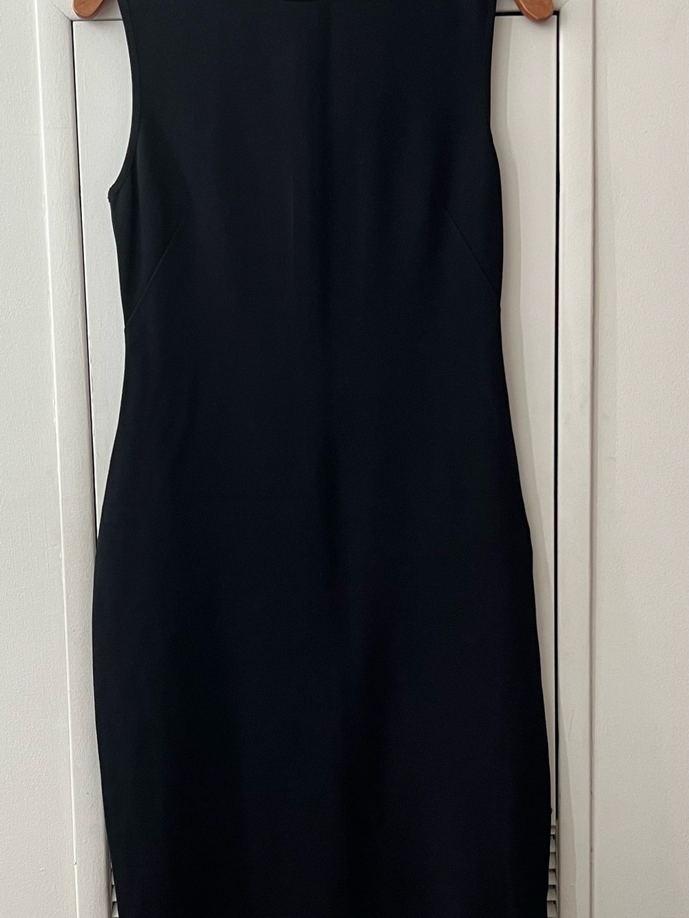 Babaton Black Sleeveless Midi Dress - Picture 2 of 7